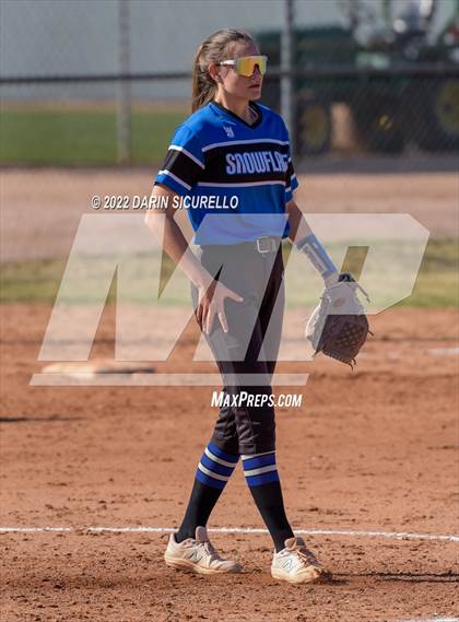 Thumbnail 1 in Snowflake vs. Eastmark (Dobson/Westwood Invitational) photogallery.