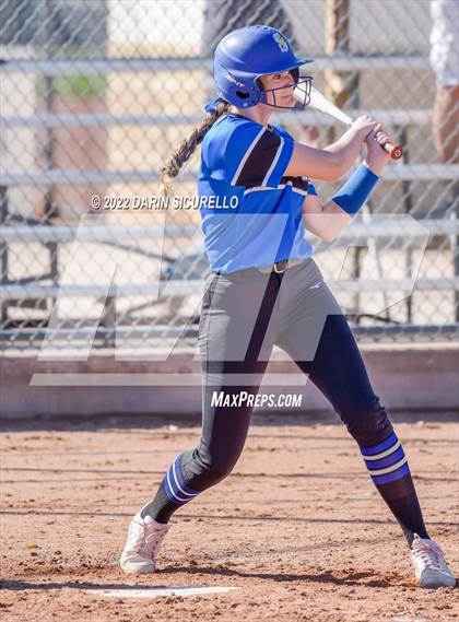 Thumbnail 1 in Snowflake vs. Eastmark (Dobson/Westwood Invitational) photogallery.
