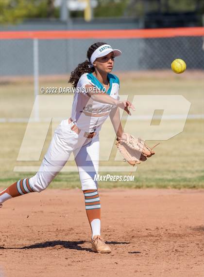 Thumbnail 1 in Snowflake vs. Eastmark (Dobson/Westwood Invitational) photogallery.