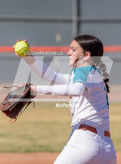 Thumbnail 2 in Snowflake vs. Eastmark (Dobson/Westwood Invitational) photogallery.
