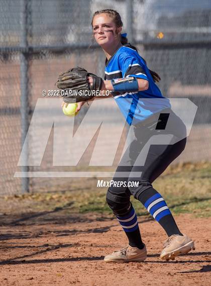 Thumbnail 1 in Snowflake vs. Eastmark (Dobson/Westwood Invitational) photogallery.