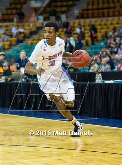 Thumbnail 3 in Manual vs. Lutheran (CHSAA 3A 3rd Place Final) photogallery.