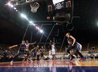 Thumbnail 2 in Manual vs. Lutheran (CHSAA 3A 3rd Place Final) photogallery.