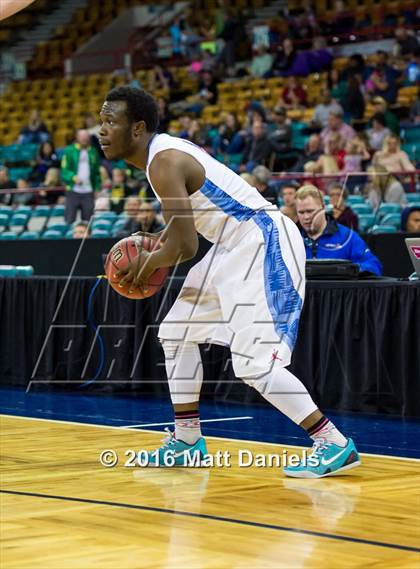 Thumbnail 1 in Manual vs. Lutheran (CHSAA 3A 3rd Place Final) photogallery.