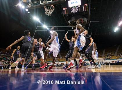 Thumbnail 3 in Manual vs. Lutheran (CHSAA 3A 3rd Place Final) photogallery.