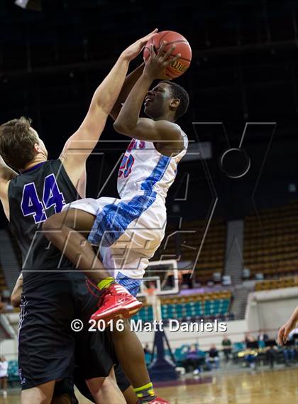 Thumbnail 2 in Manual vs. Lutheran (CHSAA 3A 3rd Place Final) photogallery.