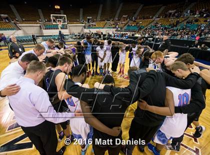 Thumbnail 3 in Manual vs. Lutheran (CHSAA 3A 3rd Place Final) photogallery.