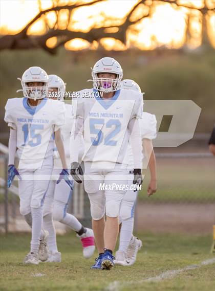 Thumbnail 2 in JV: Mica Mountain @ Tanque Verde photogallery.