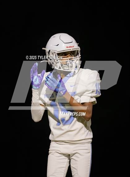 Thumbnail 2 in JV: Mica Mountain @ Tanque Verde photogallery.