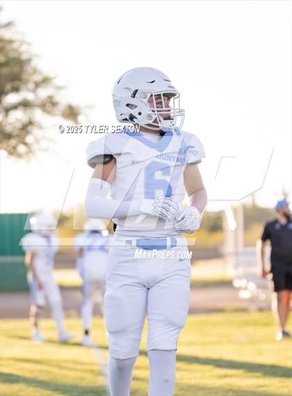 Thumbnail 3 in JV: Mica Mountain @ Tanque Verde photogallery.