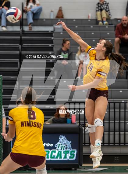 Thumbnail 3 in Windsor @ Fossil Ridge photogallery.