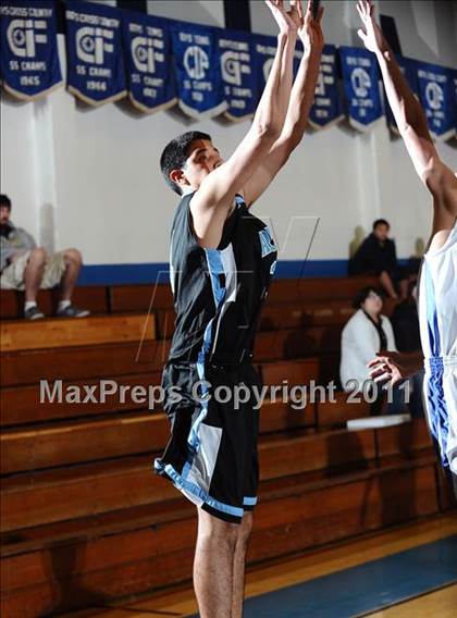 Thumbnail 1 in Arroyo @ San Marino photogallery.