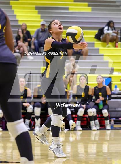 Thumbnail 1 in Centennial @ Crandall photogallery.