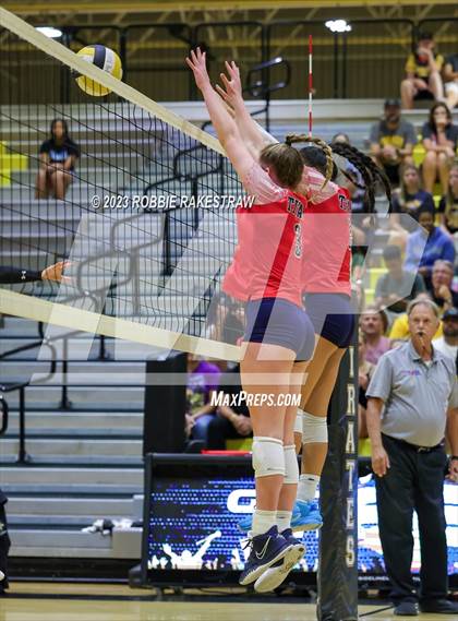 Thumbnail 1 in Centennial @ Crandall photogallery.