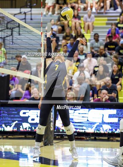 Thumbnail 3 in Centennial @ Crandall photogallery.