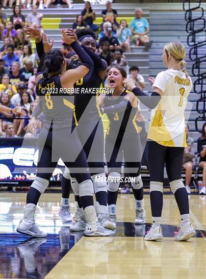 Thumbnail 2 in Centennial @ Crandall photogallery.