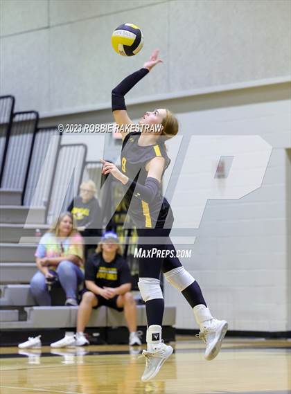 Thumbnail 3 in Centennial @ Crandall photogallery.