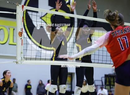 Thumbnail 2 in Centennial @ Crandall photogallery.