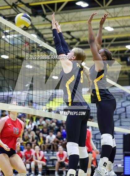 Thumbnail 1 in Centennial @ Crandall photogallery.