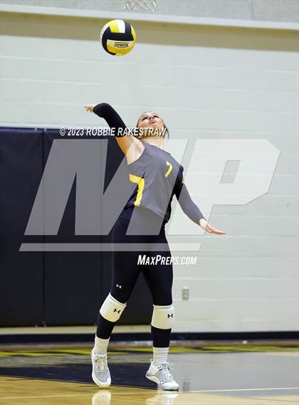 Thumbnail 3 in Centennial @ Crandall photogallery.