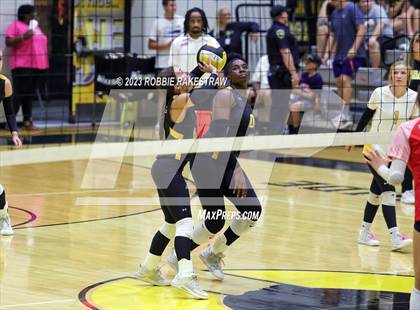 Thumbnail 1 in Centennial @ Crandall photogallery.