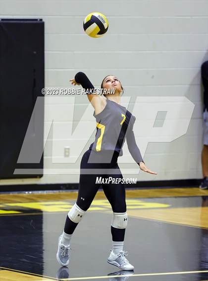 Thumbnail 3 in Centennial @ Crandall photogallery.