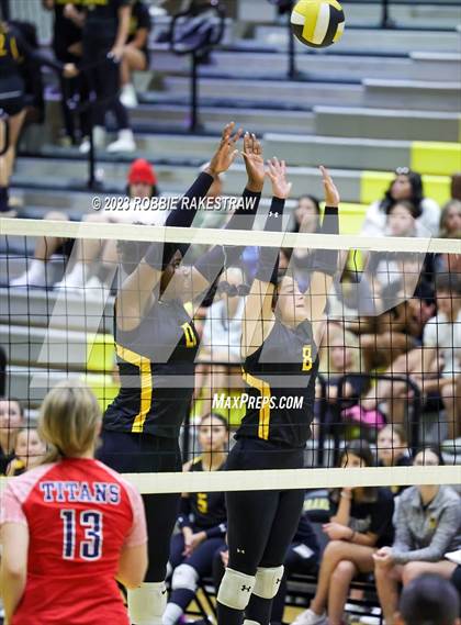 Thumbnail 2 in Centennial @ Crandall photogallery.