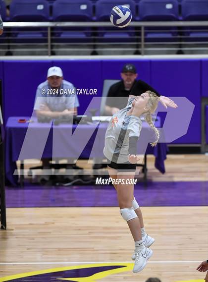 Thumbnail 3 in Springtown vs. Ponder photogallery.