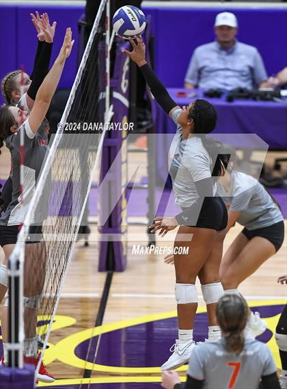 Thumbnail 1 in Springtown vs. Ponder photogallery.