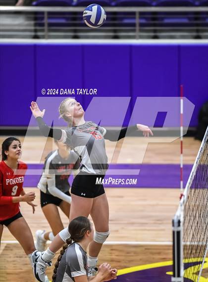 Thumbnail 3 in Springtown vs. Ponder photogallery.