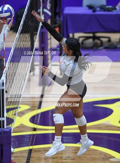 Thumbnail 1 in Springtown vs. Ponder photogallery.