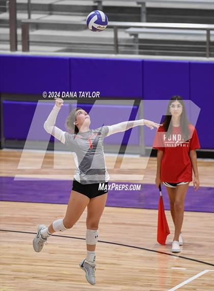 Thumbnail 2 in Springtown vs. Ponder photogallery.