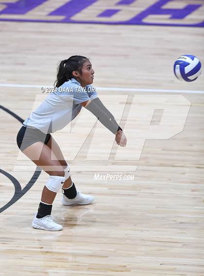 Thumbnail 1 in Springtown vs. Ponder photogallery.