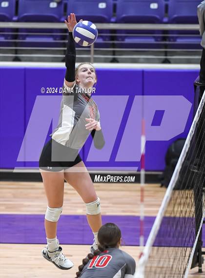 Thumbnail 1 in Springtown vs. Ponder photogallery.
