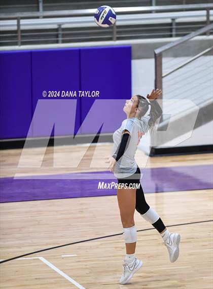 Thumbnail 2 in Springtown vs. Ponder photogallery.