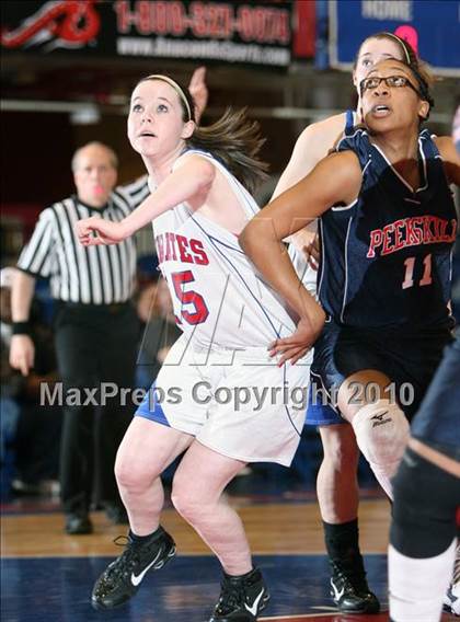 Thumbnail 3 in Peekskill vs. Pearl River (Section 1 Class A Semifinal) photogallery.