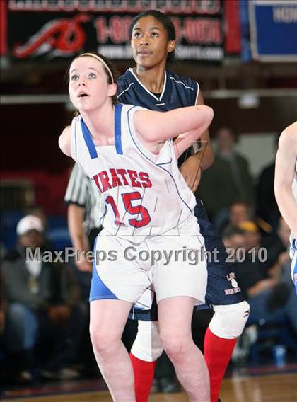 Thumbnail 2 in Peekskill vs. Pearl River (Section 1 Class A Semifinal) photogallery.