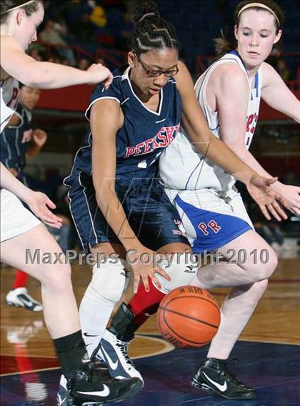 Thumbnail 1 in Peekskill vs. Pearl River (Section 1 Class A Semifinal) photogallery.