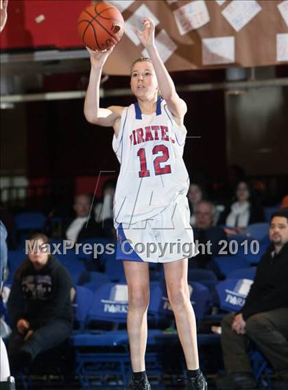 Thumbnail 1 in Peekskill vs. Pearl River (Section 1 Class A Semifinal) photogallery.