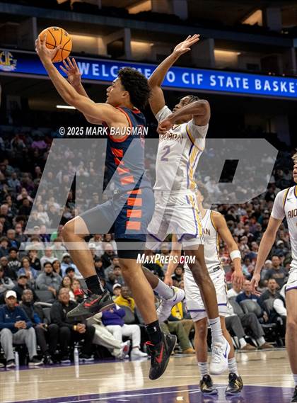 Thumbnail 1 in Roosevelt vs Archbishop Riordan ( CIF Open Div. Final) photogallery.