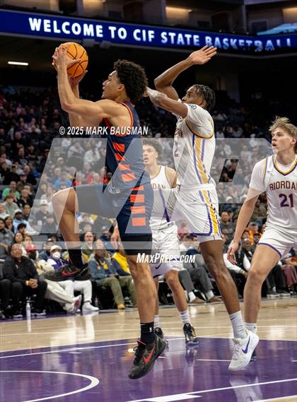 Thumbnail 3 in Roosevelt vs Archbishop Riordan ( CIF Open Div. Final) photogallery.