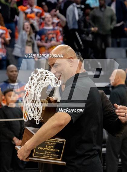 Thumbnail 3 in Roosevelt vs Archbishop Riordan ( CIF Open Div. Final) photogallery.