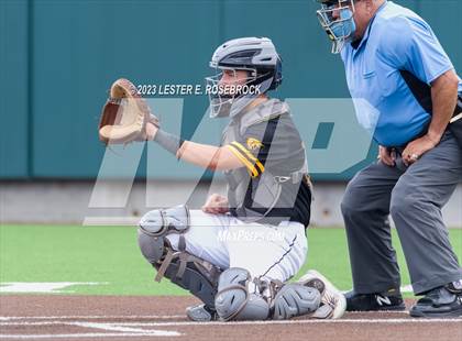 Thumbnail 2 in Alexander vs. Brennan (UIL 6A Bi-District Playoffs) photogallery.