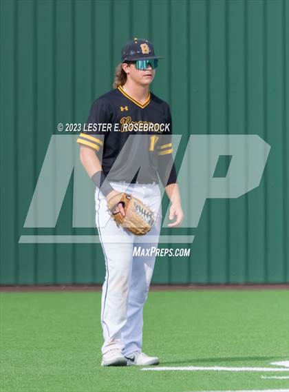 Thumbnail 2 in Alexander vs. Brennan (UIL 6A Bi-District Playoffs) photogallery.