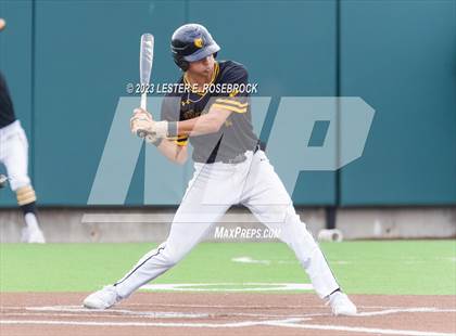Thumbnail 3 in Alexander vs. Brennan (UIL 6A Bi-District Playoffs) photogallery.