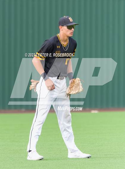 Thumbnail 2 in Alexander vs. Brennan (UIL 6A Bi-District Playoffs) photogallery.