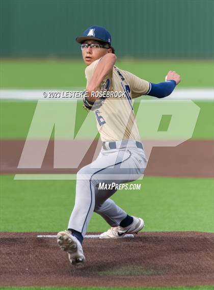 Thumbnail 2 in Alexander vs. Brennan (UIL 6A Bi-District Playoffs) photogallery.