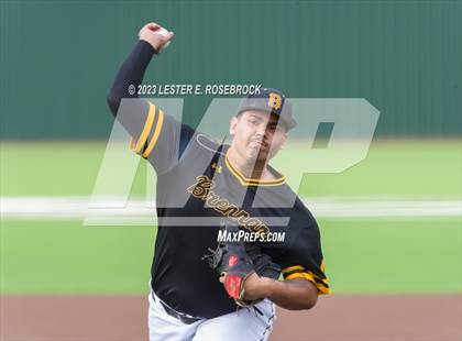 Thumbnail 3 in Alexander vs. Brennan (UIL 6A Bi-District Playoffs) photogallery.