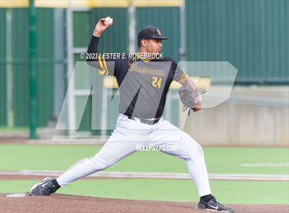 Thumbnail 1 in Alexander vs. Brennan (UIL 6A Bi-District Playoffs) photogallery.