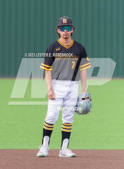 Thumbnail 3 in Alexander vs. Brennan (UIL 6A Bi-District Playoffs) photogallery.